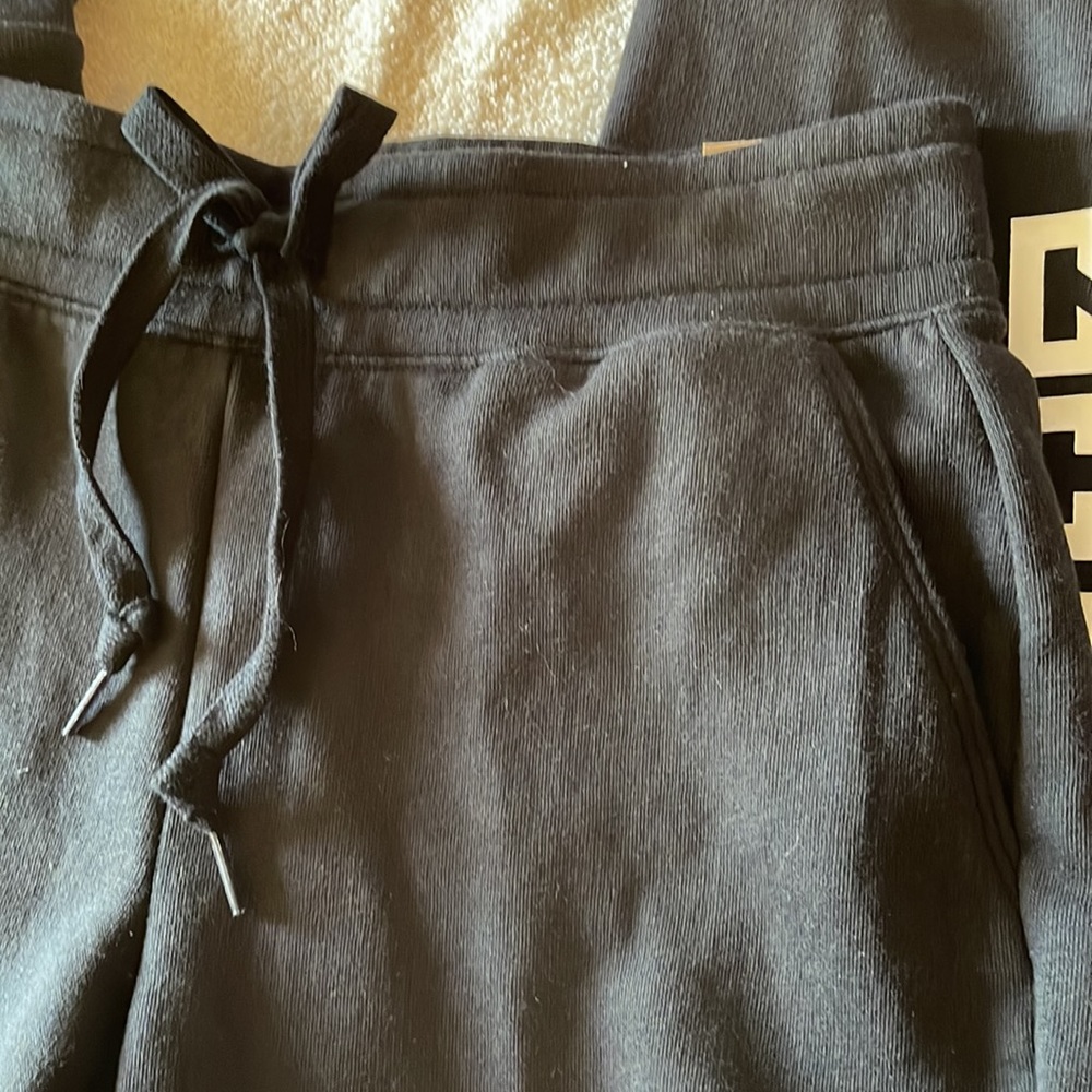 Skinny black jogger - Picture 8 of 11